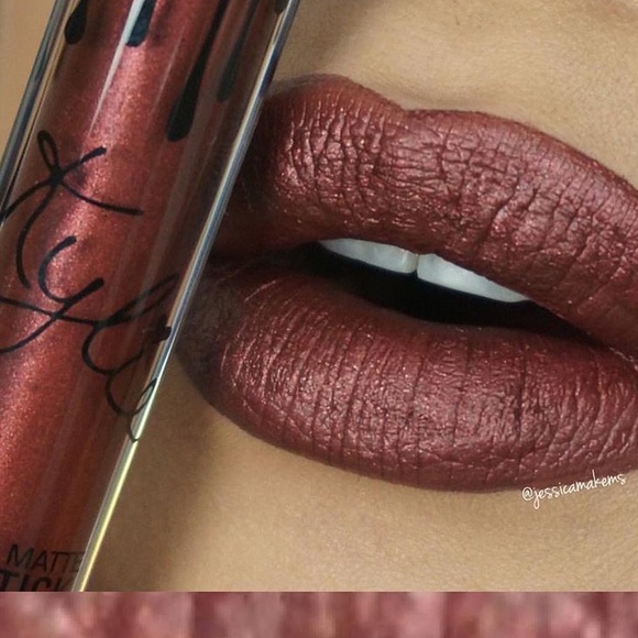 Reign - Kylie Lip Kit