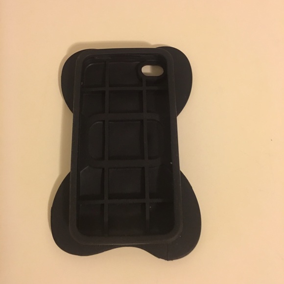 ( Gifted no Longer Available) iphone 4 bow case🎀 - Picture 2 of 2