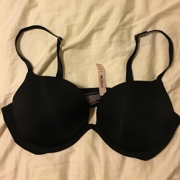 NWT Victoria's secret push up bra