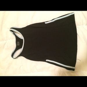 Workout tank top