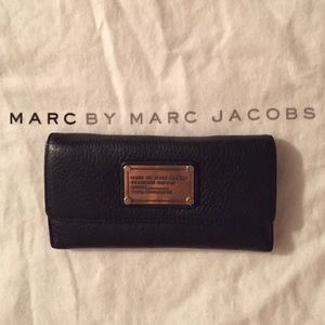 Marc by Marc Jacobs Classic Q Tri-Fold Wallet
