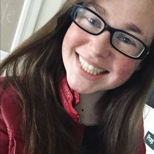 Meet your Posher, Gabby
