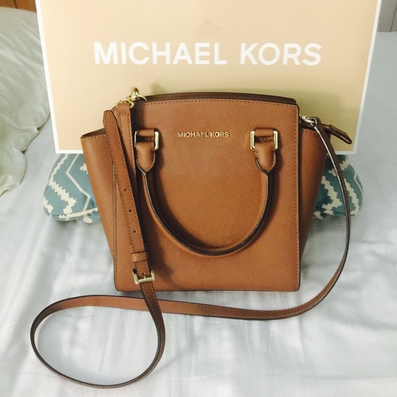 ❌SOLD❌ Michael Kors Selma Medium Luggage Tan