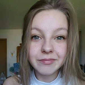 Meet your Posher, Ahna