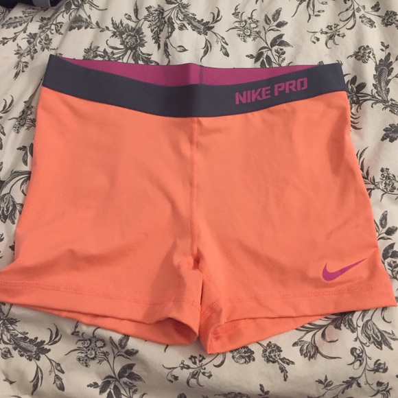 Nike Pants - Nike Pro Dri-Fit Shorts