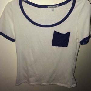 blue and white fitted shirt