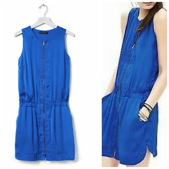 Banana Republic Dresses & Skirts - Blue Shirred Zip Dress