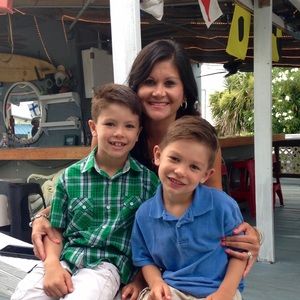 Meet your Posher, Julie