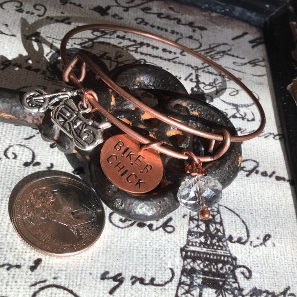 🏍Biker Chick🏍Copper🏍Custm🏍Bangle🏍 - Picture 3 of 4