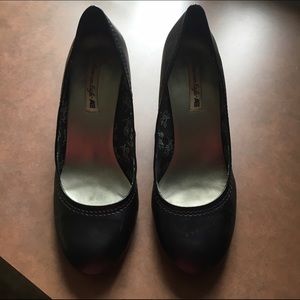 Black American Eagle Pumps