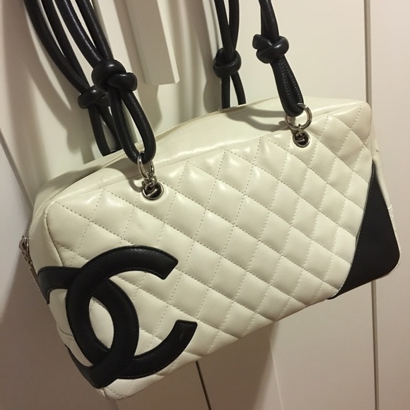 Chanel shoulder bag