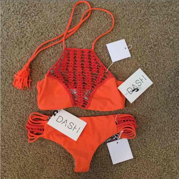 *TRADING* NWT ACACIA SWIMWEAR BOTTOMS ONLY