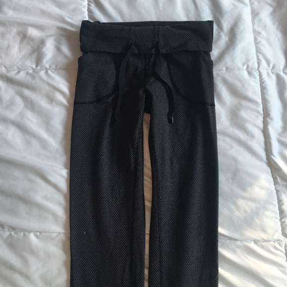 Lululemon tight fit activewear