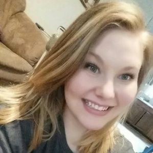 Meet your Posher, Evelyn