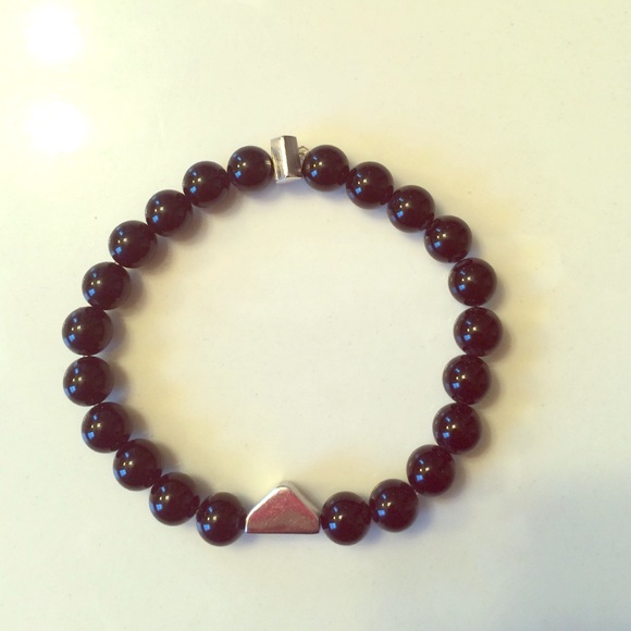 Black beaded/sterling silver stretchy bracelet