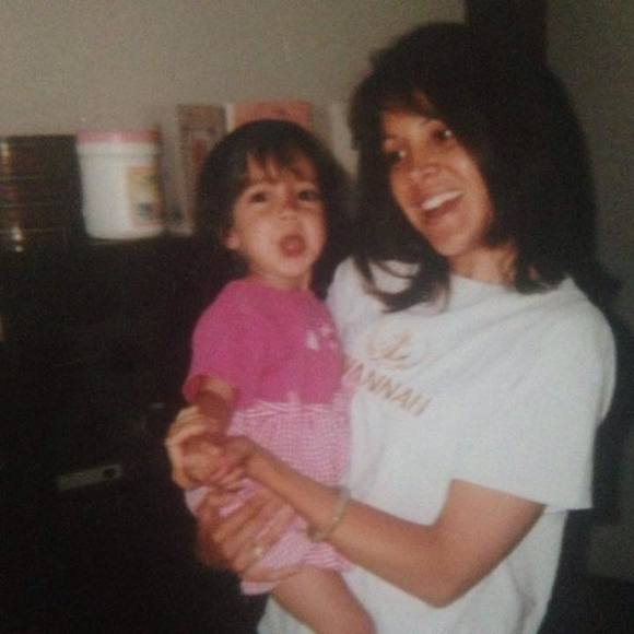 Meet your Posher, Ivy - Picture 1 of 2