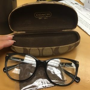 Brand new authentic coach reading glasses 🤓