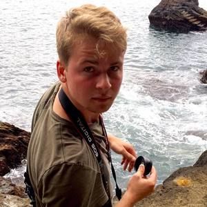 Meet your Posher, Carl