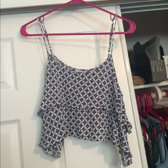 Printer crop tank top. Fits a small. - Picture 1 of 1