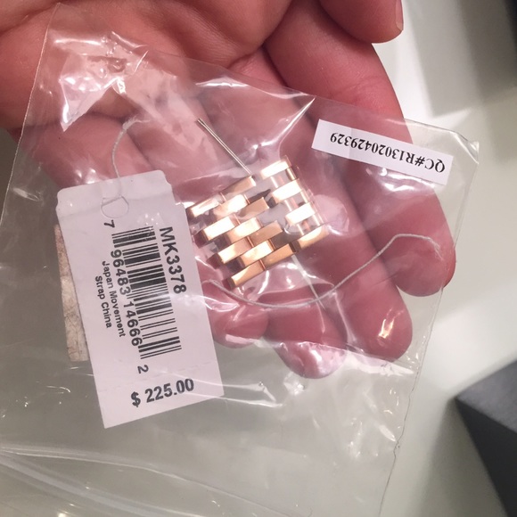 Michael Kors watch - Picture 4 of 4