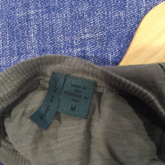 Anthropologie left of center tshirt M ⭐️ - Picture 4 of 4