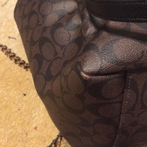 Authentic coach baby bag - Picture 4 of 4