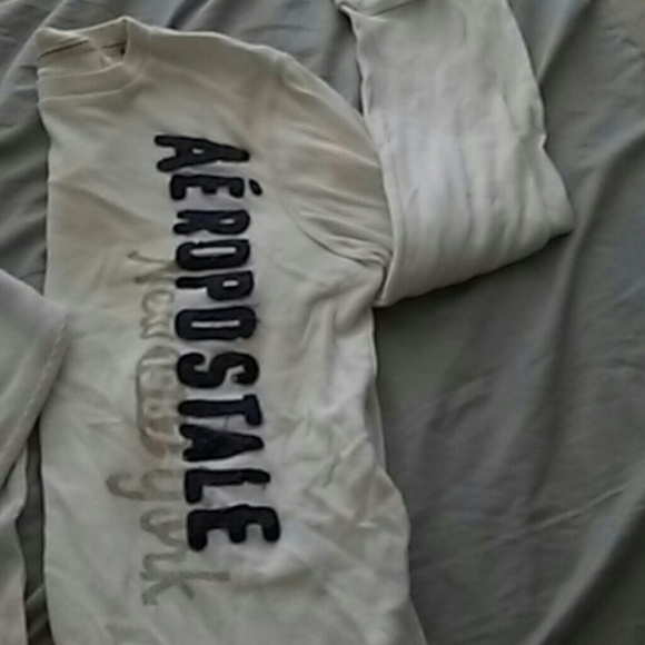 Bundle of 2 mens shirts. - Picture 3 of 3