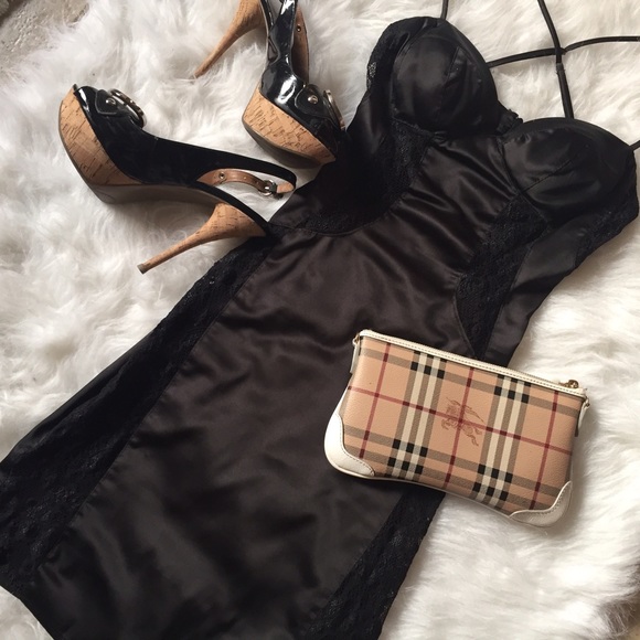 🚫SOLD🚫Bodycon Midi Black Dress