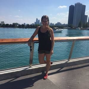 Meet your Posher, Amanda