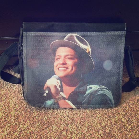 Bruno Mars Crossbody - Picture 1 of 4