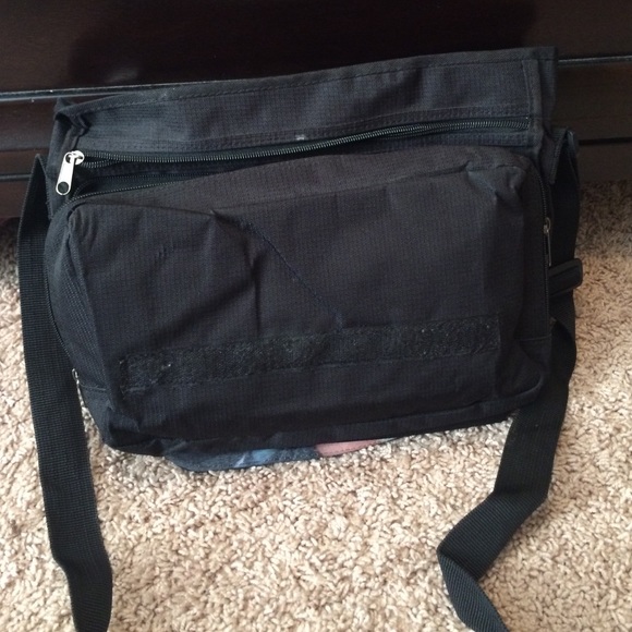 Bruno Mars Crossbody - Picture 3 of 4