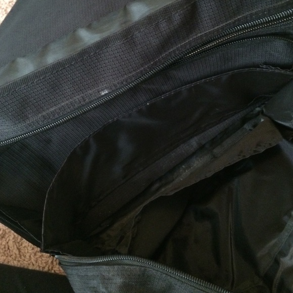 Bruno Mars Crossbody - Picture 4 of 4