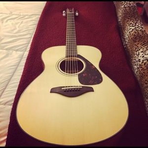 Yamaha guitar, case, electric tuner, 5 picks