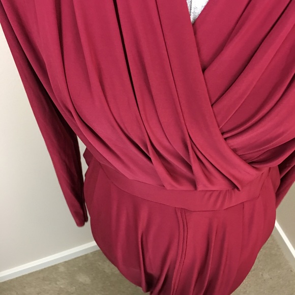 Sexy Plunge, Cut-out dress in Wine, price firm! - Picture 3 of 4