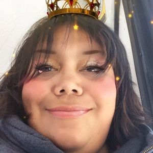 Meet your Posher, Daniela