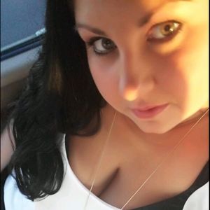 Meet your Posher, Nikki