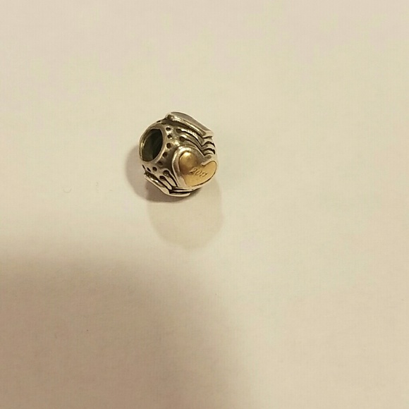 Pandora RETIRED Midnight Heart charm