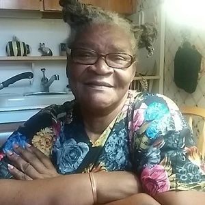 Meet your Posher, Joyce