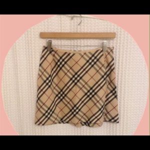 Burberry skirt