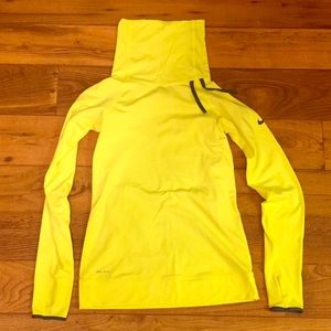 Nike dri fit pullover