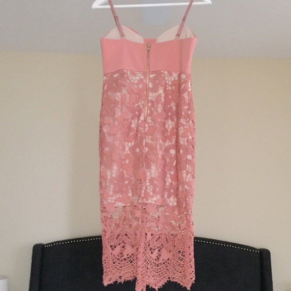 Lace Bodycon Dress - Picture 3 of 6