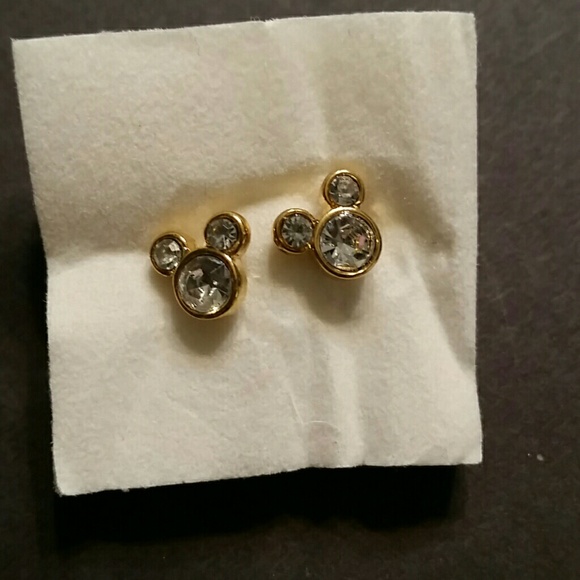 NWOT Disney Mickey Mouse Stud Earrings