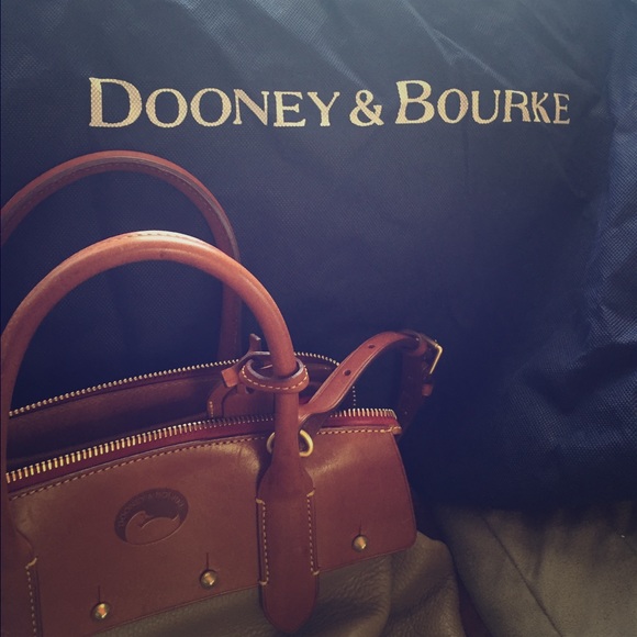 Dooney & Bourke handbag