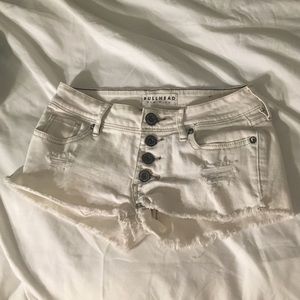 White Bullhead shorts