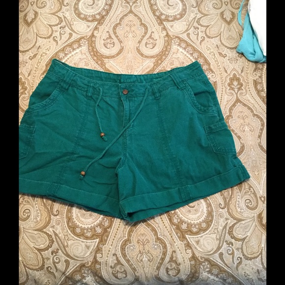 Reposh Green shorts