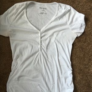 Old Navy maternity shirt