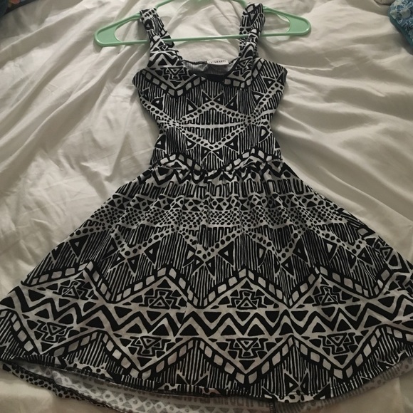 Open back, black and white dress