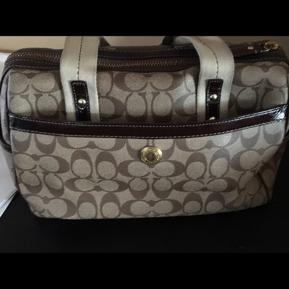 Coach satchel - Picture 2 of 4