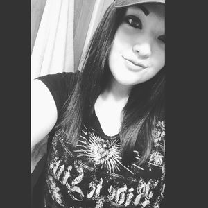 Meet your Posher, Sierra