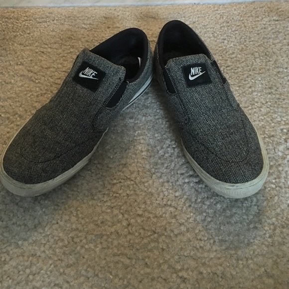 Low top Nikes